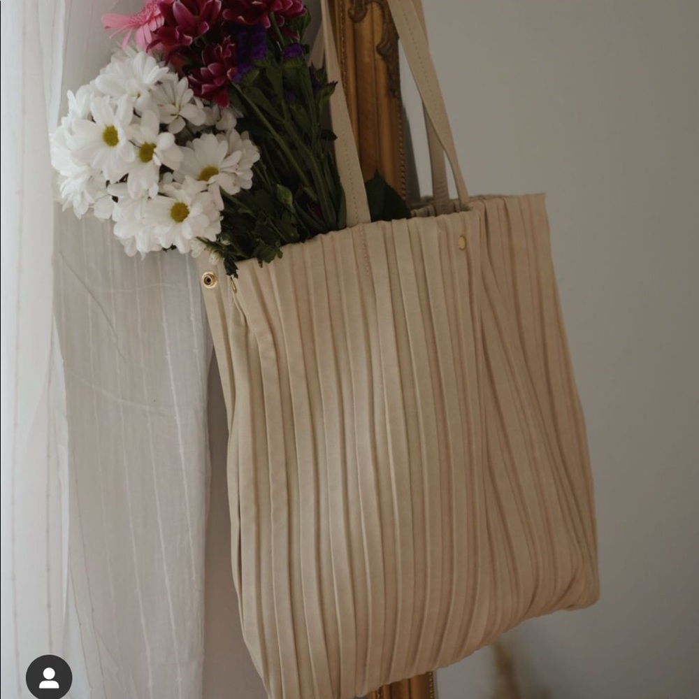 Cream Rikke Tijn Tote - Picture 2 of 5